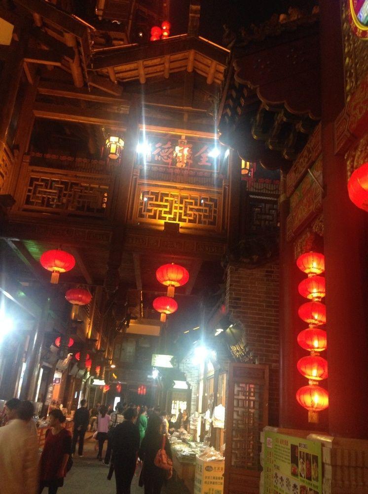 Hongyadong Hotel Chongqing Extérieur photo