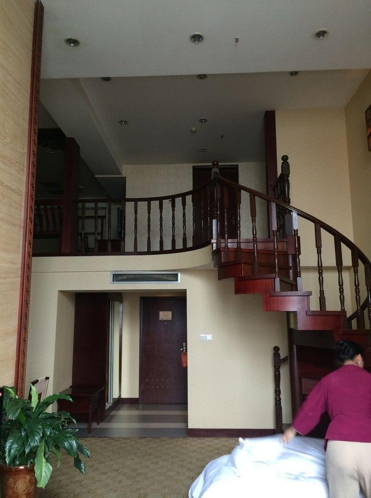 Hongyadong Hotel Chongqing Extérieur photo